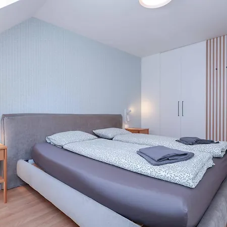 Peaceful Oldtown Free Parking 2-bedroom ברטיסלאבה