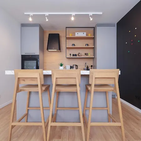 Peaceful Oldtown Free Parking 2-bedroom Apartamento