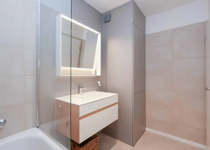 Apartment Peaceful Oldtown Free Parking 2-bedroom *