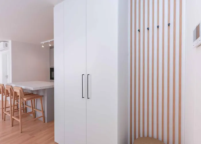 Peaceful Oldtown Free Parking 2-bedroom