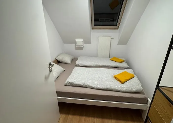 Apartment Peaceful Oldtown Free Parking 2-bedroom Bratislava