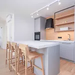 Peaceful Oldtown Free Parking 2-bedroom شقة