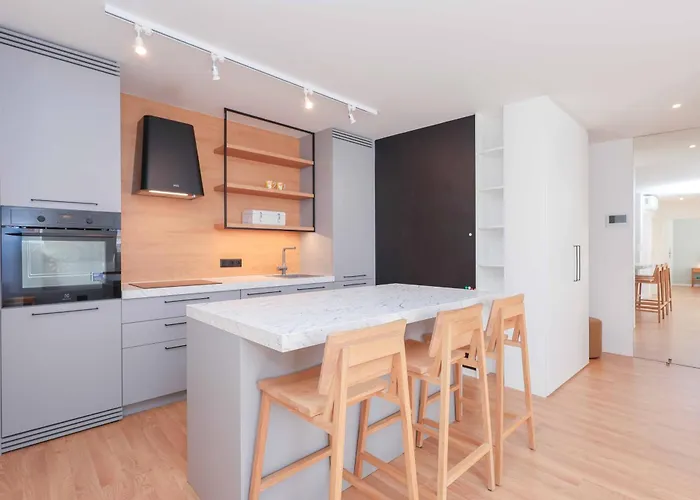 Peaceful Oldtown Free Parking 2-bedroom * Bratislava