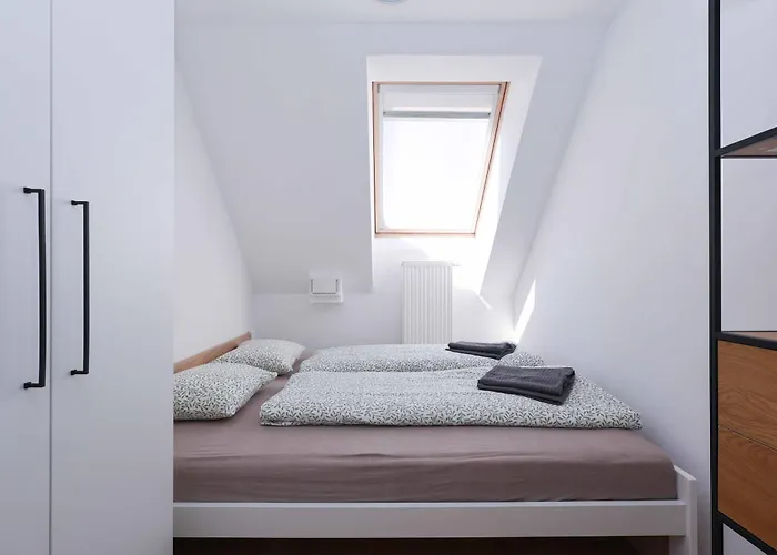 Peaceful Oldtown Free Parking 2-bedroom Appartamento *